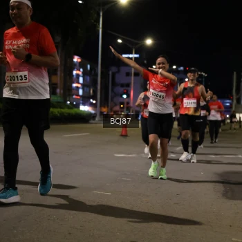 Runner Photo 1807334