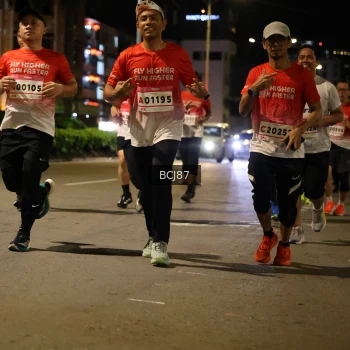 Runner Photo 1807723
