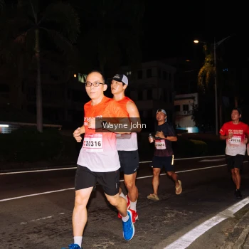 Runner Photo 1807778