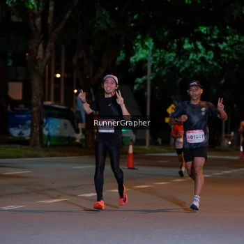 Runner Photo 1807780
