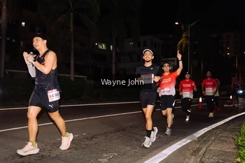 Runner Photo 1807861