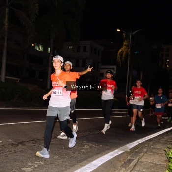 Runner Photo 1808043