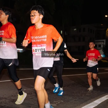 Runner Photo 1808116