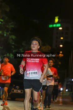 Runner Photo 1808382