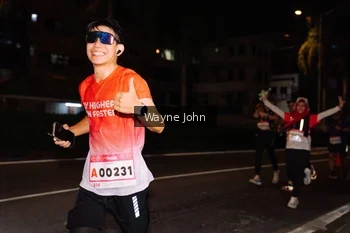 Runner Photo 1808471
