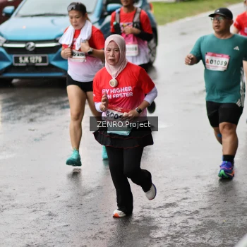 Runner Photo 1808598