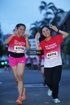Runner Photo 1808696