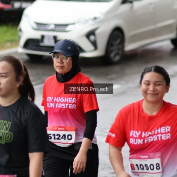 Runner Photo 1808756