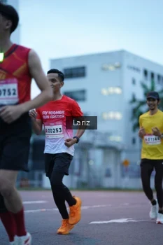 Runner Photo 1808769