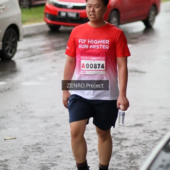 Runner Photo 1808792