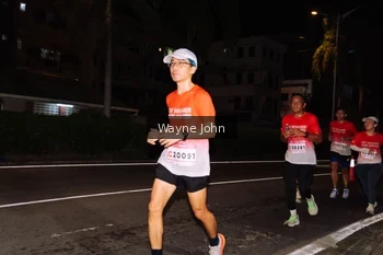 Runner Photo 1808875