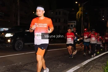 Runner Photo 1808994
