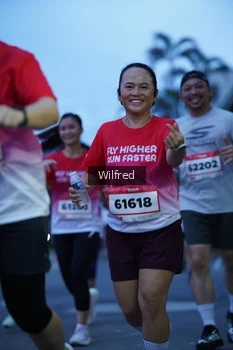 Runner Photo 1809172