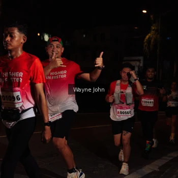 Runner Photo 1809415