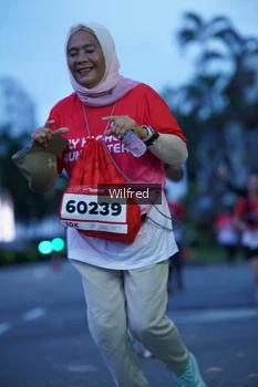 Runner Photo 1809550
