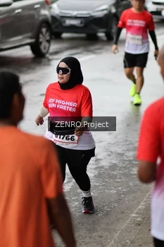 Runner Photo 1809583