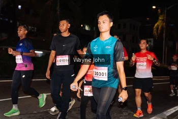 Runner Photo 1809598