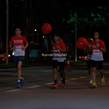 Runner Photo 1809821