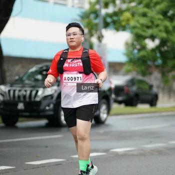 Runner Photo 1810055