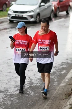 Runner Photo 1810209