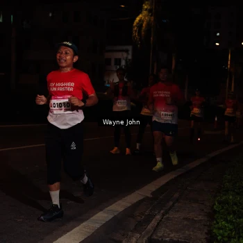 Runner Photo 1810259