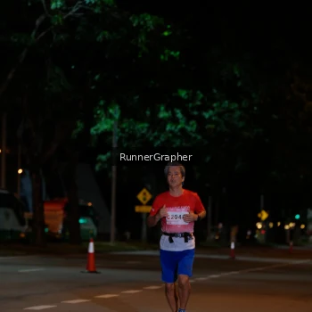 Runner Photo 1810335