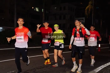 Runner Photo 1810377