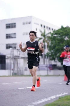Runner Photo 1810433