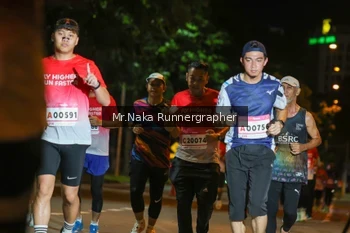 Runner Photo 1810499