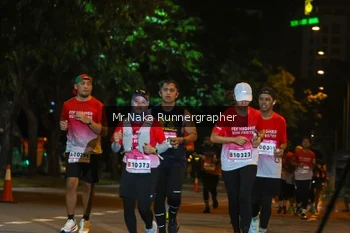 Runner Photo 1810524