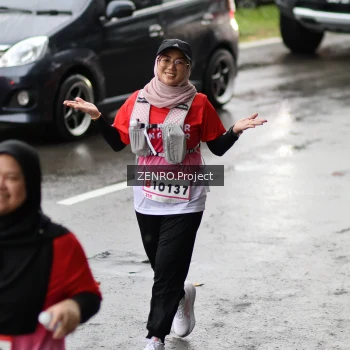 Runner Photo 1810588