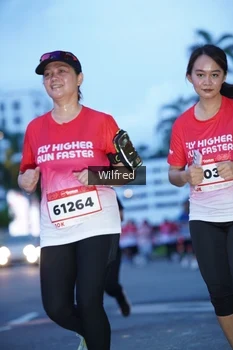 Runner Photo 1810707