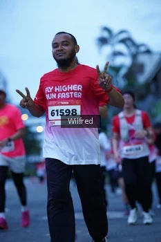 Runner Photo 1810873
