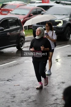Runner Photo 1811045