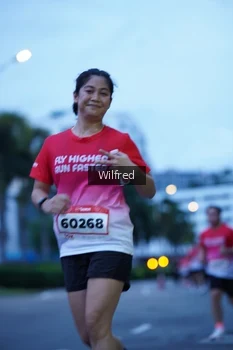 Runner Photo 1811062