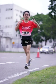 Runner Photo 1811185
