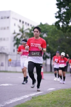 Runner Photo 1811231