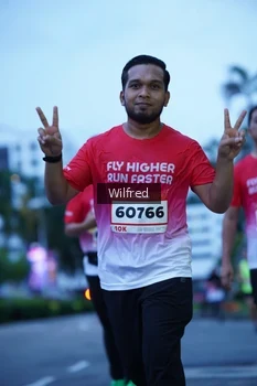 Runner Photo 1811259