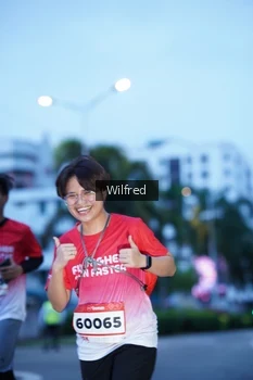 Runner Photo 1811343