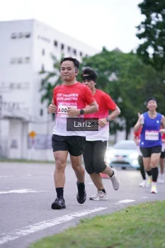 Runner Photo 1811403