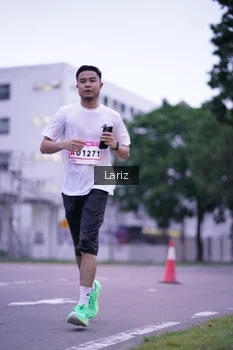 Runner Photo 1811465