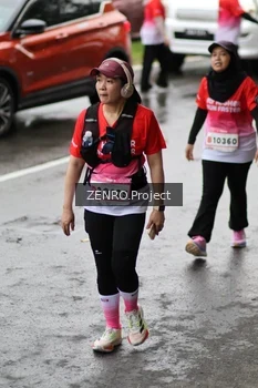 Runner Photo 1811590