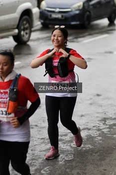 Runner Photo 1811706