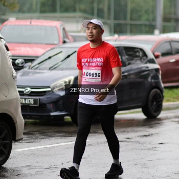 Runner Photo 1811821