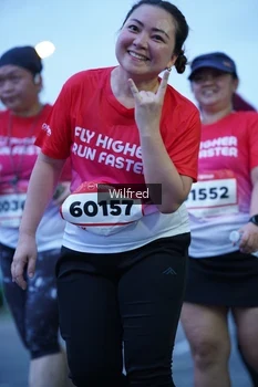 Runner Photo 1811844