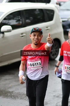 Runner Photo 1811864