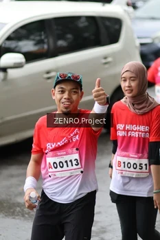 Runner Photo 1811881