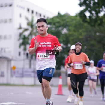 Runner Photo 1812064