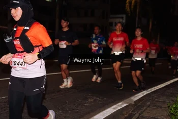 Runner Photo 1812160