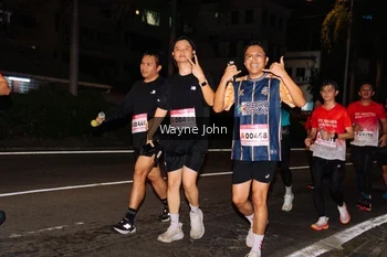 Runner Photo 1812256